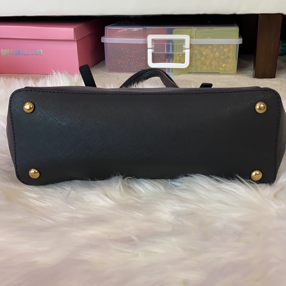 Michael Kors Small Tote Handbag - Picture 3 of 6